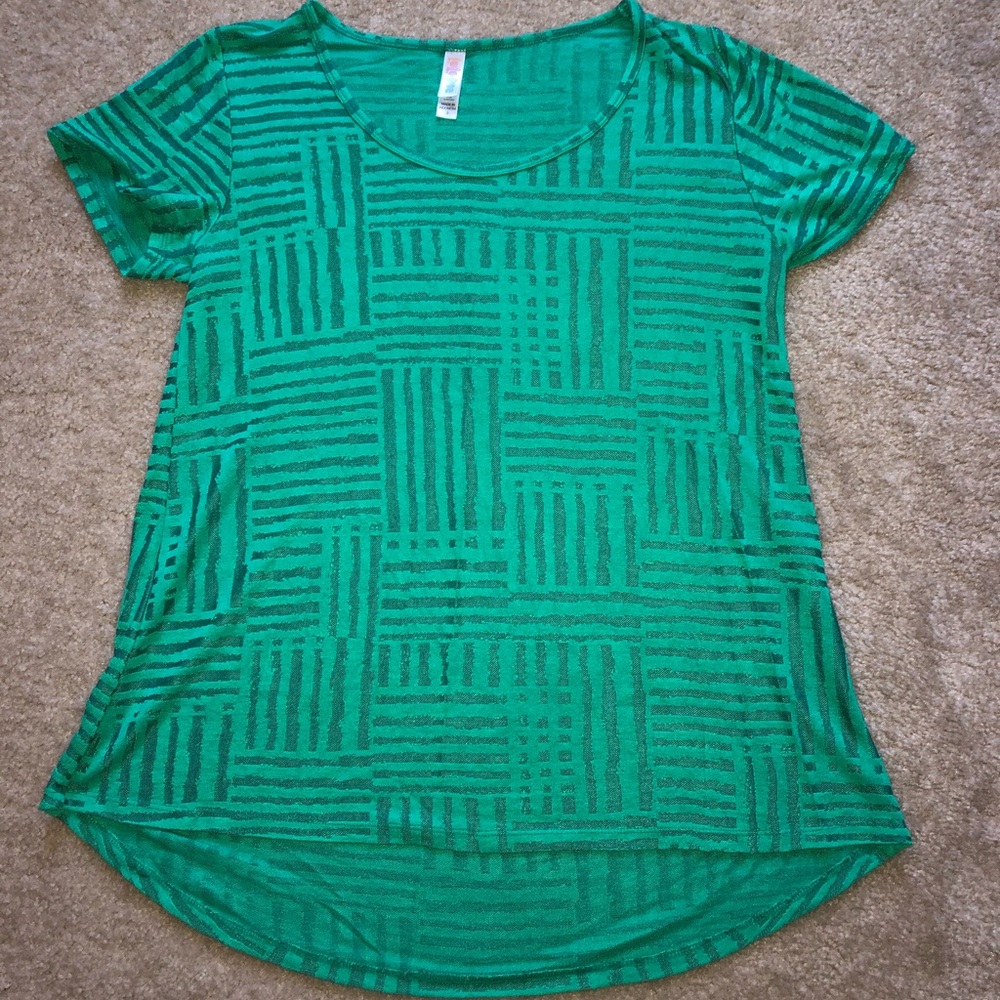 LuLaRoe Classic tee